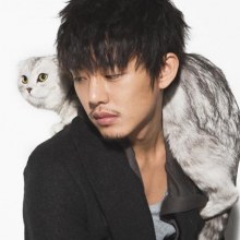 หนุ่มหล่อ ยูอาอิน