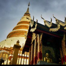 วััดพระธาตุหริภุญชัย พระอารามหลวงชั้นเอกแห่งล้านนา