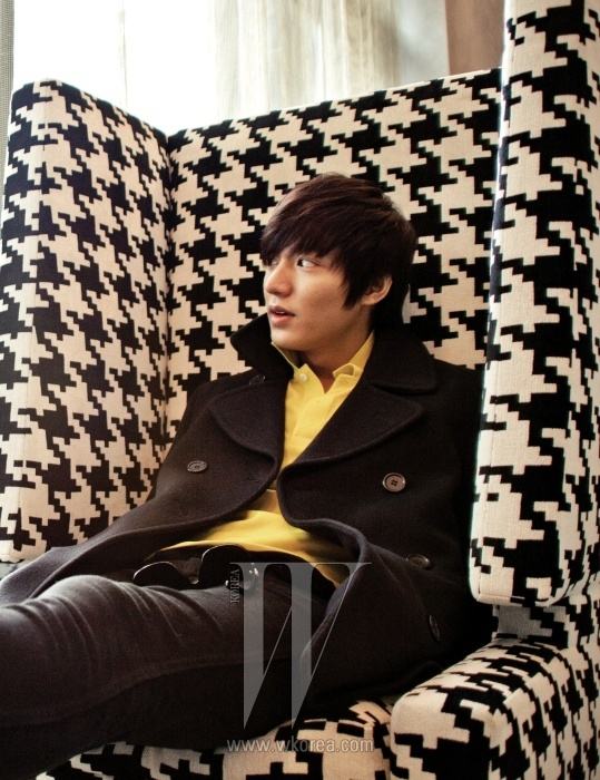 Lee-Min-Ho กับแกลอรี่ใหม่ล่าสุด