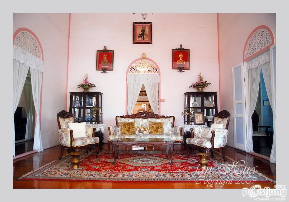 คุ้มวงศ์บุรี จ.แพร่ 1 ในสถานที่ถ่ายทำ ละครเรื่อง รอยไหม ช่อง3