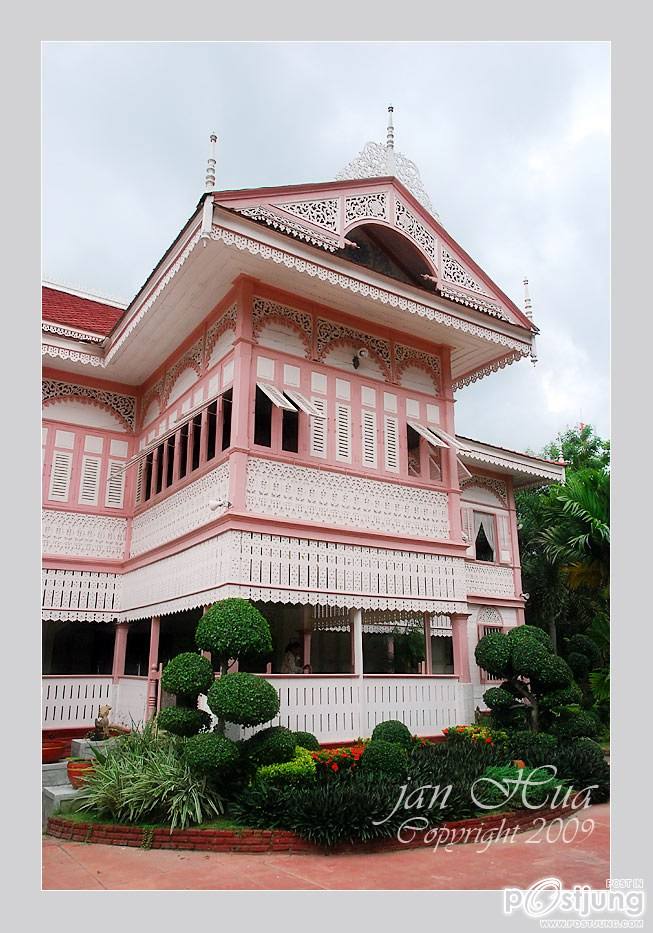 คุ้มวงศ์บุรี จ.แพร่ 1 ในสถานที่ถ่ายทำ ละครเรื่อง รอยไหม ช่อง3