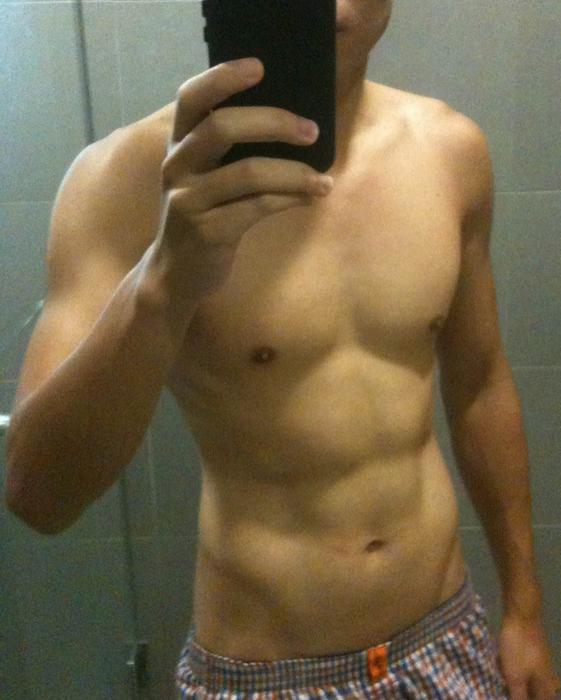 หนุ่่มๆกับiPhone