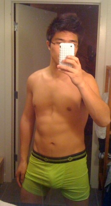 หนุ่่มๆกับiPhone