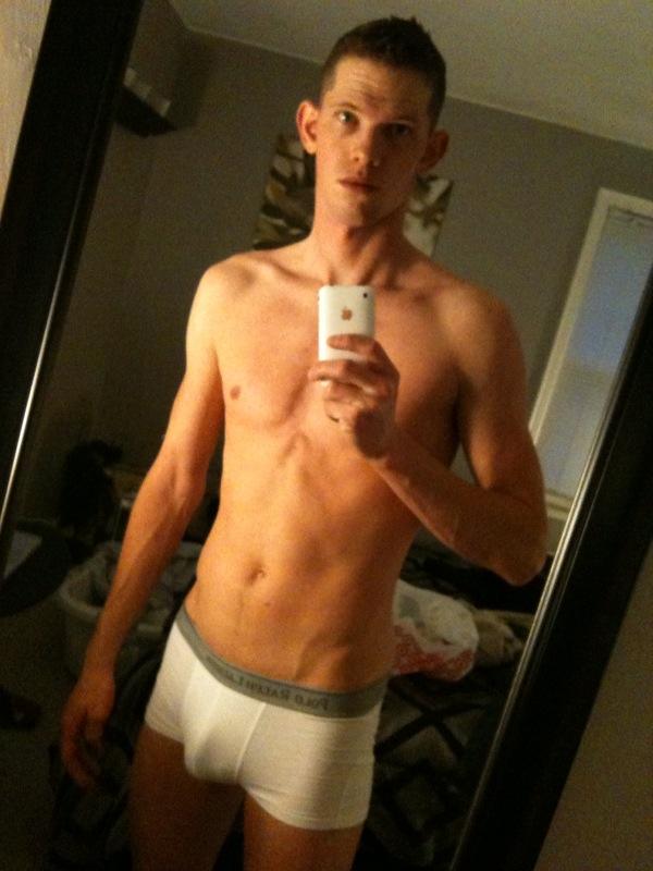 หนุ่่มๆกับiPhone