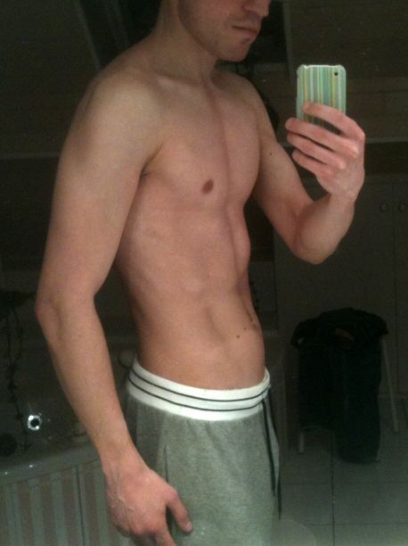 หนุ่่มๆกับiPhone