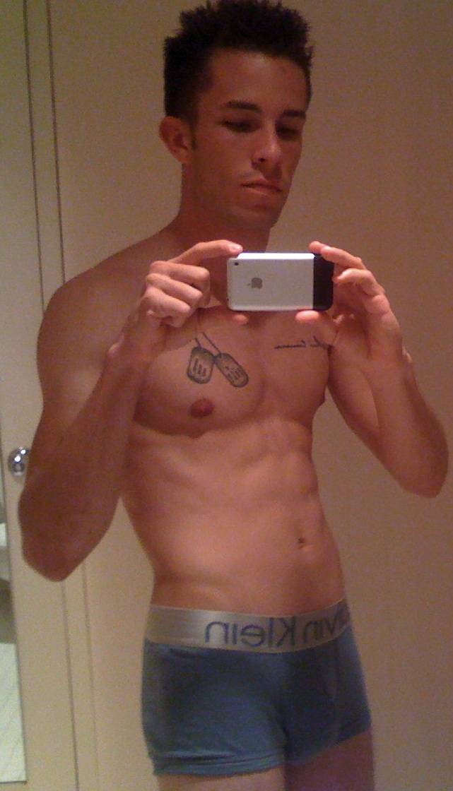 หนุ่่มๆกับiPhone