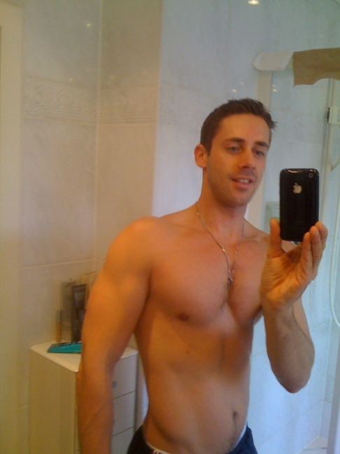 หนุ่่มๆกับiPhone