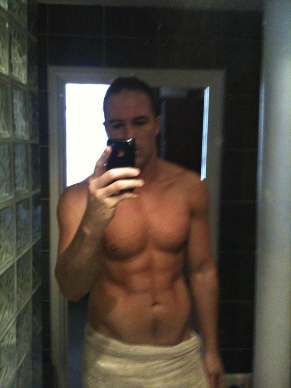 หนุ่่มๆกับiPhone