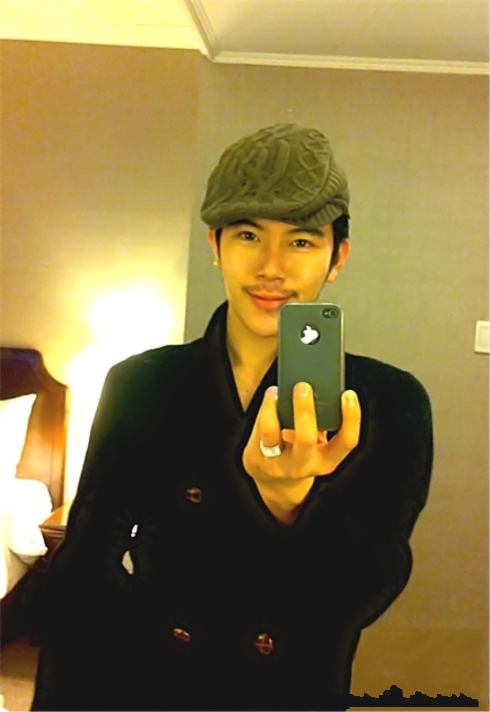 iPhoneกับหนุ่มๆ