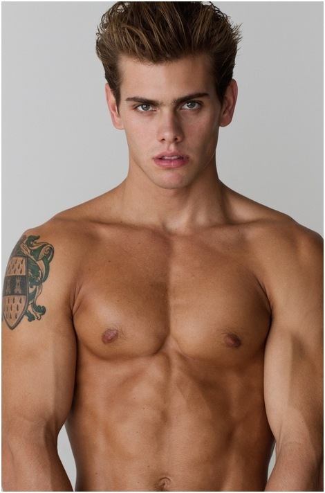 โพสให้คนหล่อ