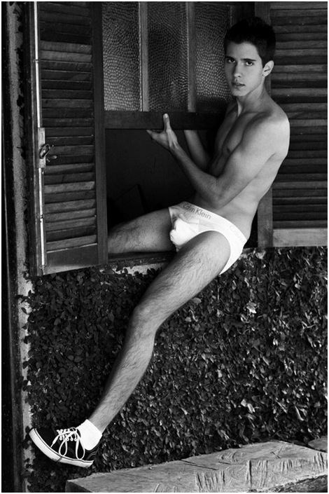 โพสให้คนหล่อ