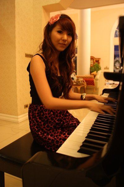 จินนี่ Jinny