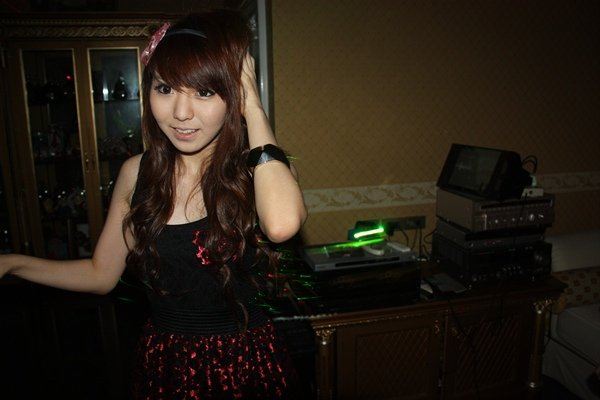 จินนี่ Jinny