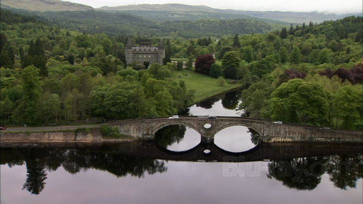 Britney Spears Next Single is Criminal + ข่าวลือเกี่ยวกับสถานที่ถ่ายทำ