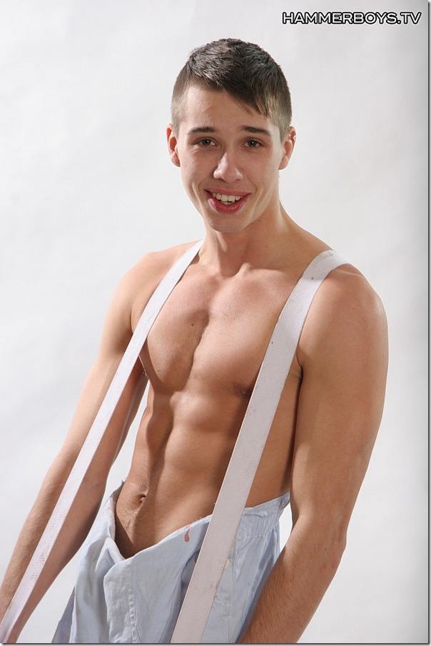 เด็็็็็็กฝรั่งขี้เล่น