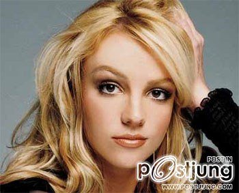 4สาวประชันความเปรี้ยว Lady gaga  Katy Perry Nicki Minaj Britney Spears