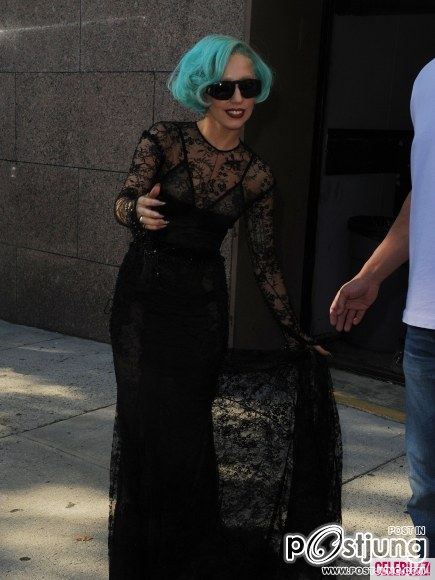 4สาวประชันความเปรี้ยว Lady gaga  Katy Perry Nicki Minaj Britney Spears