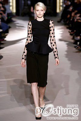 Stella McCartney # Designer ที่กำลังมาแรง