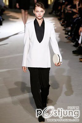 Stella McCartney # Designer ที่กำลังมาแรง