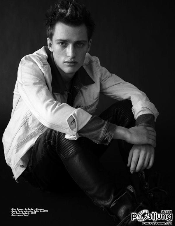 [Three covers] Victor Nylander / Marlon Teixeira / Arthur Sales @ Client Magazine #4