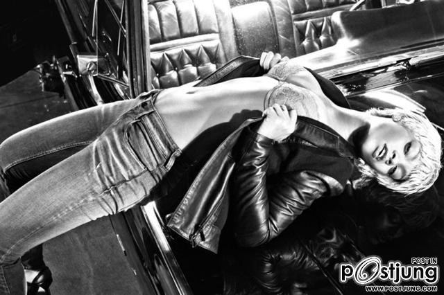 RIHANNA @ EMPORIO ARMANI UNDERWEAR & JEANS F/W 2011 Campaign