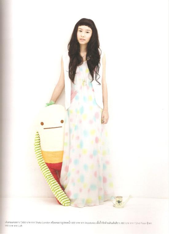 เต้ย-จรินทร์พร  @ WALTZ vol.1 no.3 September 2011