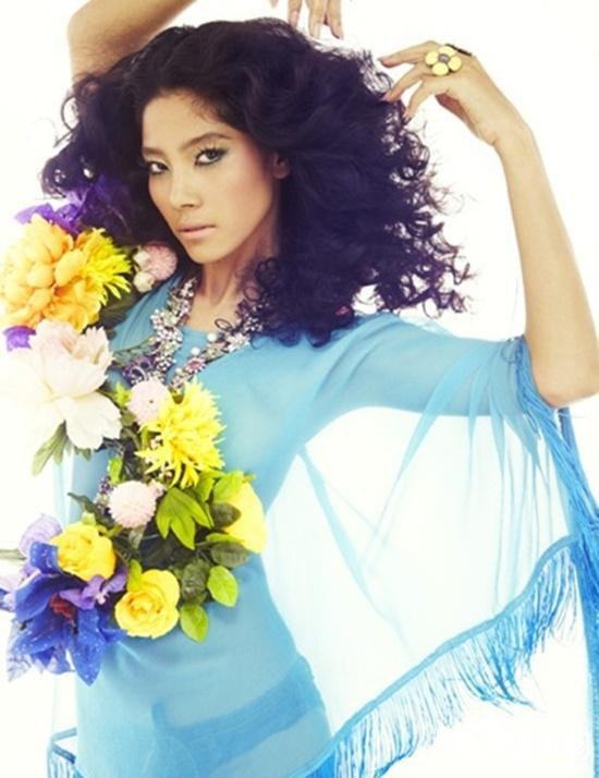 มะหมี่-นภคปภา นาคประสิทธิ์ @ CROW MAGAZINE vol. 1 no. 3 September 2011