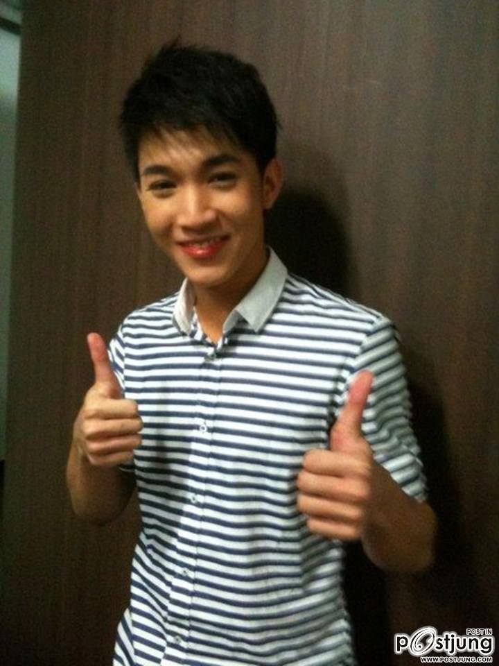 ริทกับผมทรงใหม่ @ รายการเช้าดูวู้ดดี้ 13-9-11