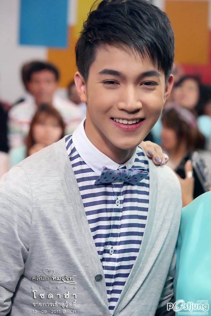 ริทกับผมทรงใหม่ @ รายการเช้าดูวู้ดดี้ 13-9-11