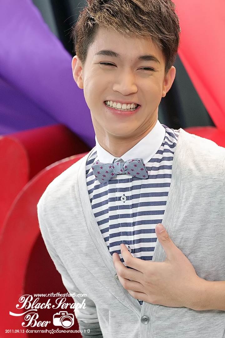 ริทกับผมทรงใหม่ @ รายการเช้าดูวู้ดดี้ 13-9-11