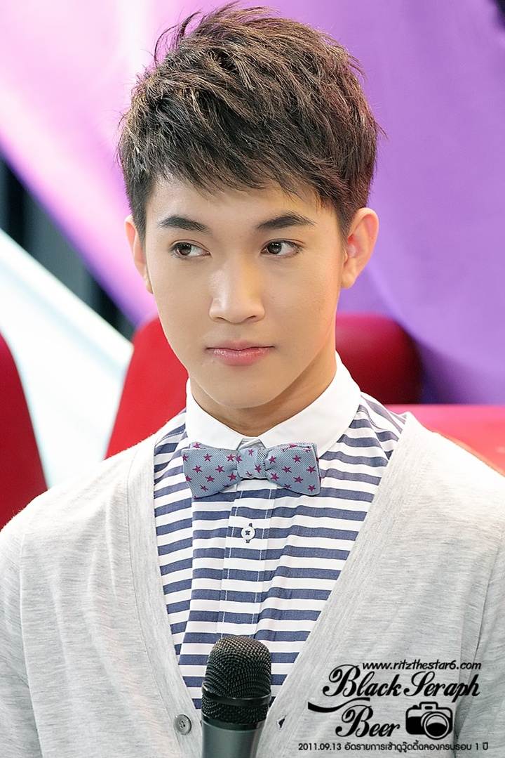 ริทกับผมทรงใหม่ @ รายการเช้าดูวู้ดดี้ 13-9-11