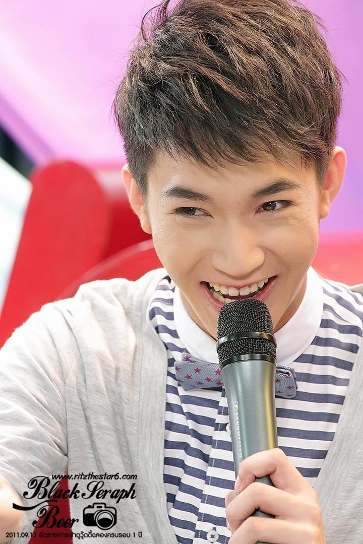 ริทกับผมทรงใหม่ @ รายการเช้าดูวู้ดดี้ 13-9-11