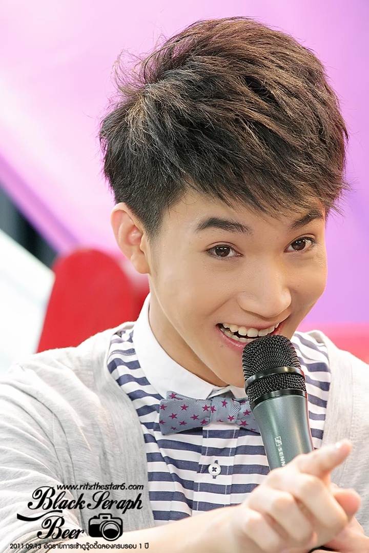 ริทกับผมทรงใหม่ @ รายการเช้าดูวู้ดดี้ 13-9-11