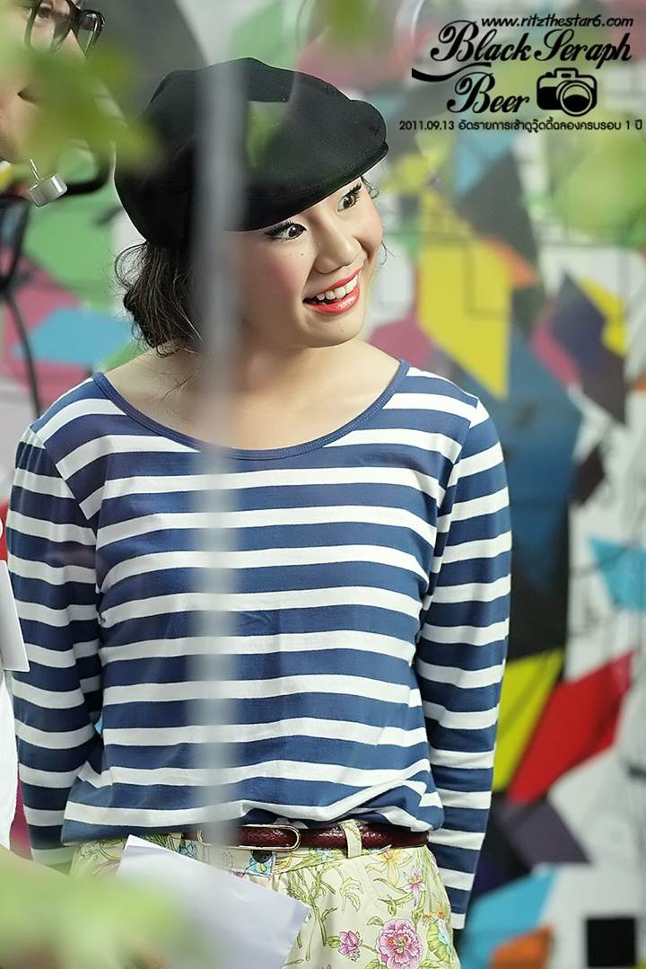 ริทกับผมทรงใหม่ @ รายการเช้าดูวู้ดดี้ 13-9-11