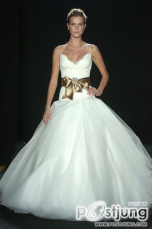 Monique Lhuillier จากชุดแต่งงานสุดหรูสู่พรมแดง