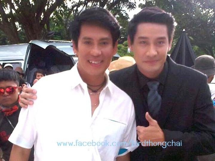 เบิร์ด ธงไชย เบี้องหลัง Mv. ร้องไห้ทำไม