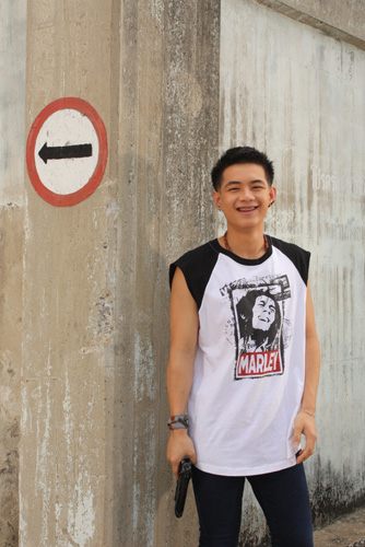 เอิร์ธ ธวัช พรรัตนประเสริฐ