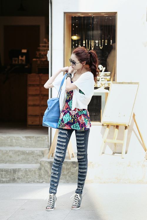 หลากหลายเทรนด์สุดชิคของกางเกงยีนส์