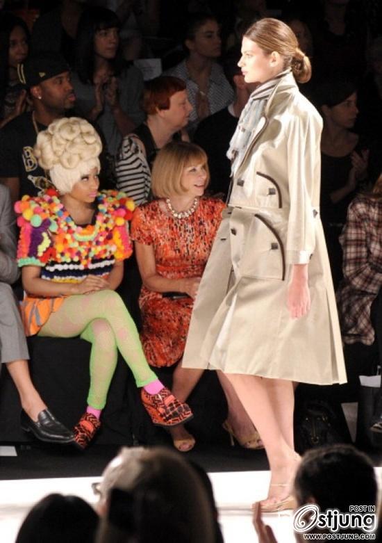 Nicki Minaj & Anna Wintour @ New York Fashion Week