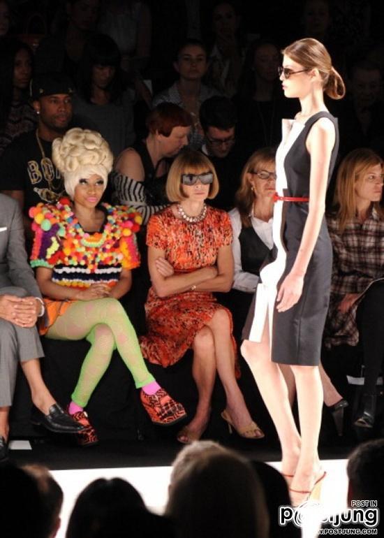 Nicki Minaj & Anna Wintour @ New York Fashion Week