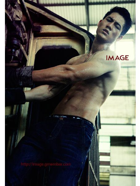 สี่หนุ่มลีวายส์ @ IMAGE  no.9 September 2011