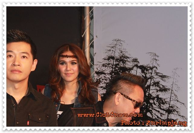 ชมพู่ อารยา อวดหุ่นสวยในงานLevi's "Go Forth"