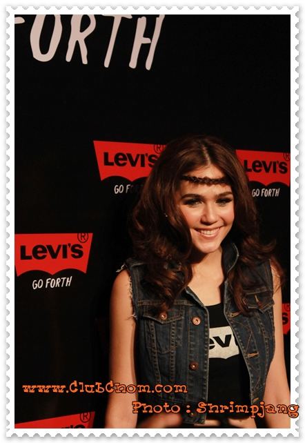 ชมพู่ อารยา อวดหุ่นสวยในงานLevi's "Go Forth"