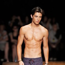 นายแบบหล่อๆ