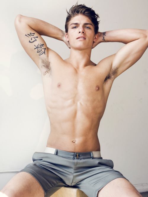 นายแบบหล่อๆ