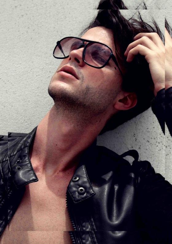 Photoshoot men album 349 : Santi Waine