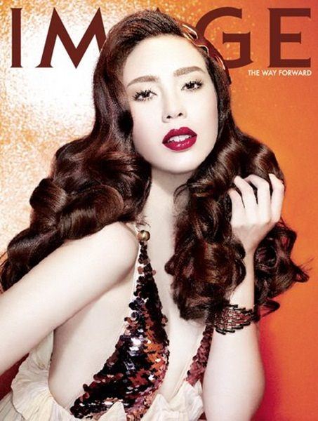 นุช-นีรนาท วิคทอเรีย โคทส์ @ IMAGE no.9 September 2011