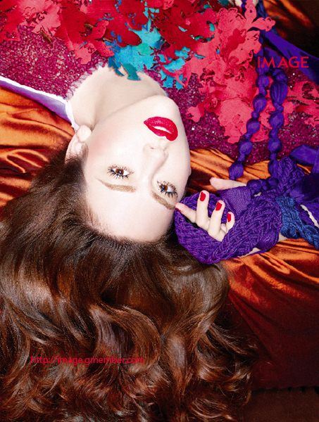 นุช-นีรนาท วิคทอเรีย โคทส์ @ IMAGE no.9 September 2011