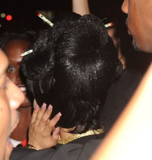 ทรงผมด้านหลังใกล้ๆค่ะ