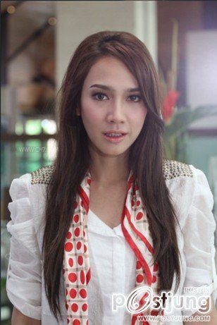 "อั้ม-ป้อง"กุ๊กกิ๊ก"ในรอยรัก"กระหึ่มถึงจีน!!!